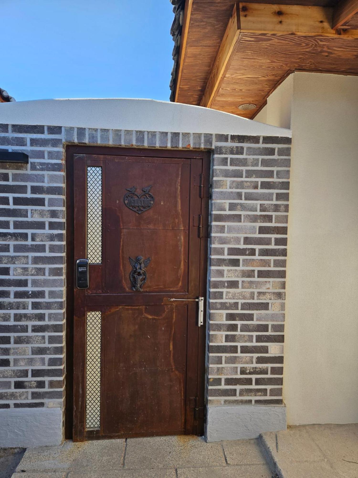 Sieunjae Bed & Breakfast Gyeongju Exterior photo